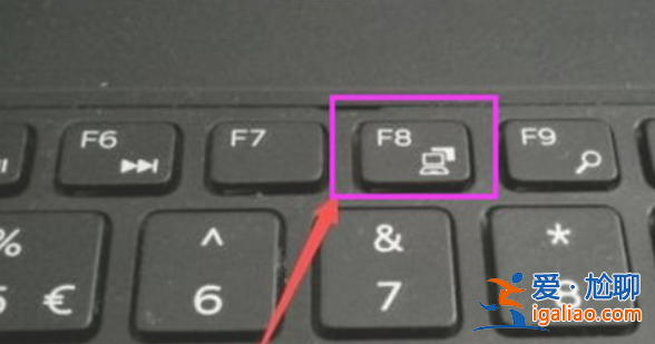 win10開機黑屏沒反應如何解決？