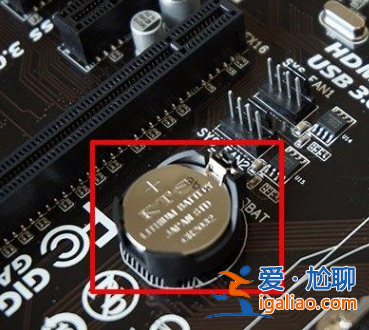 電腦開機沒反應鼠標鍵盤也不亮的解決方法？