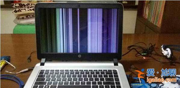 Win10惠普筆記本屏幕閃屏怎么辦？？