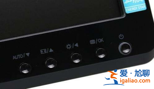 快速解決win10為什么顯示器不能全屏問題？